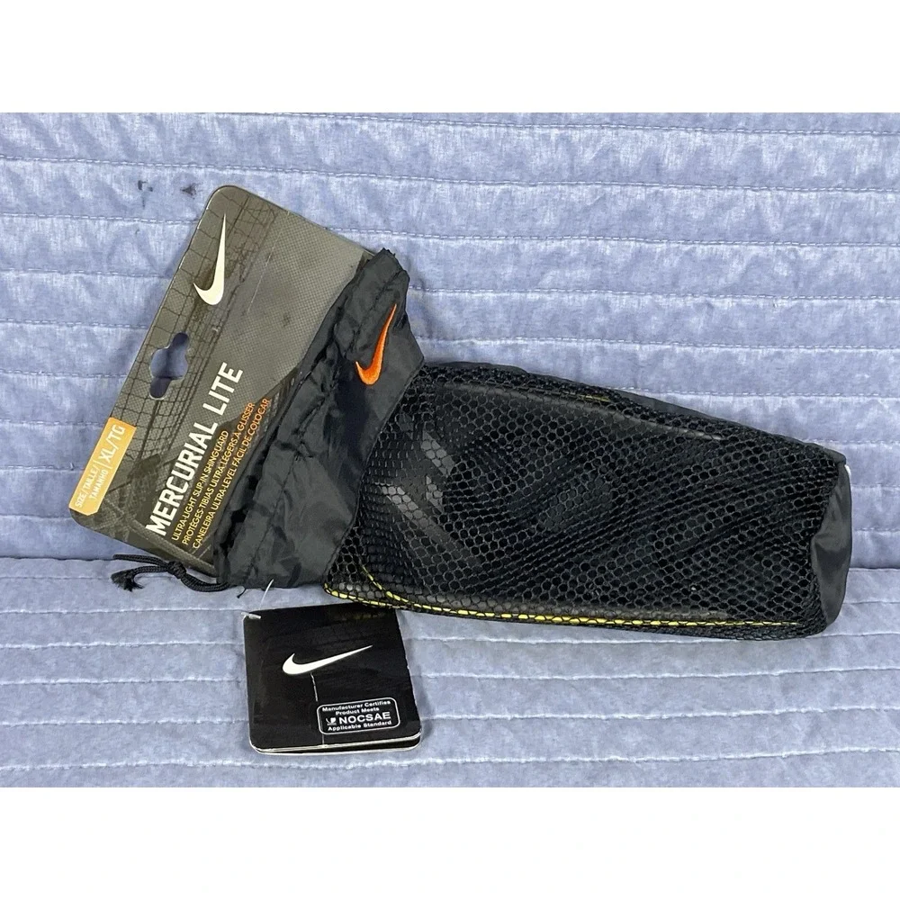 Brand NEW Nike Mercurial Lite Soccer Shin Guards + Sleeves – Size XL